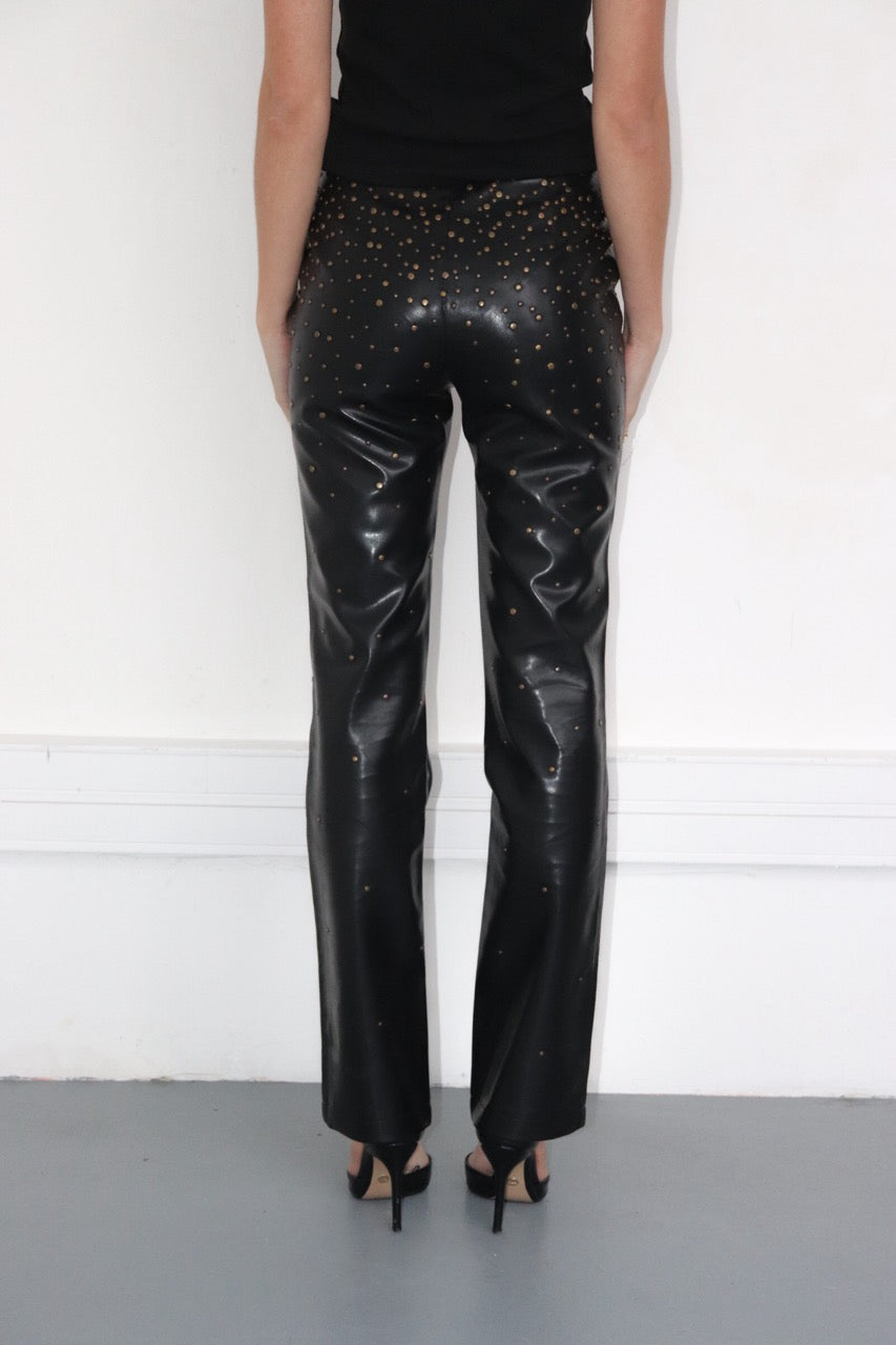 Pantalon noir clouté