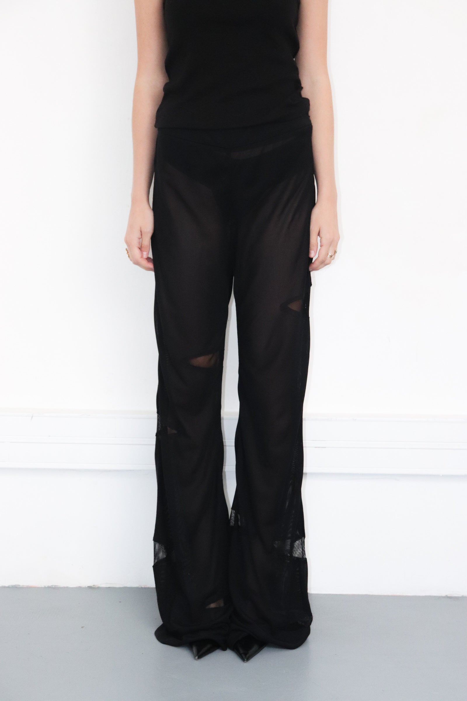 Pantalon noir transparent