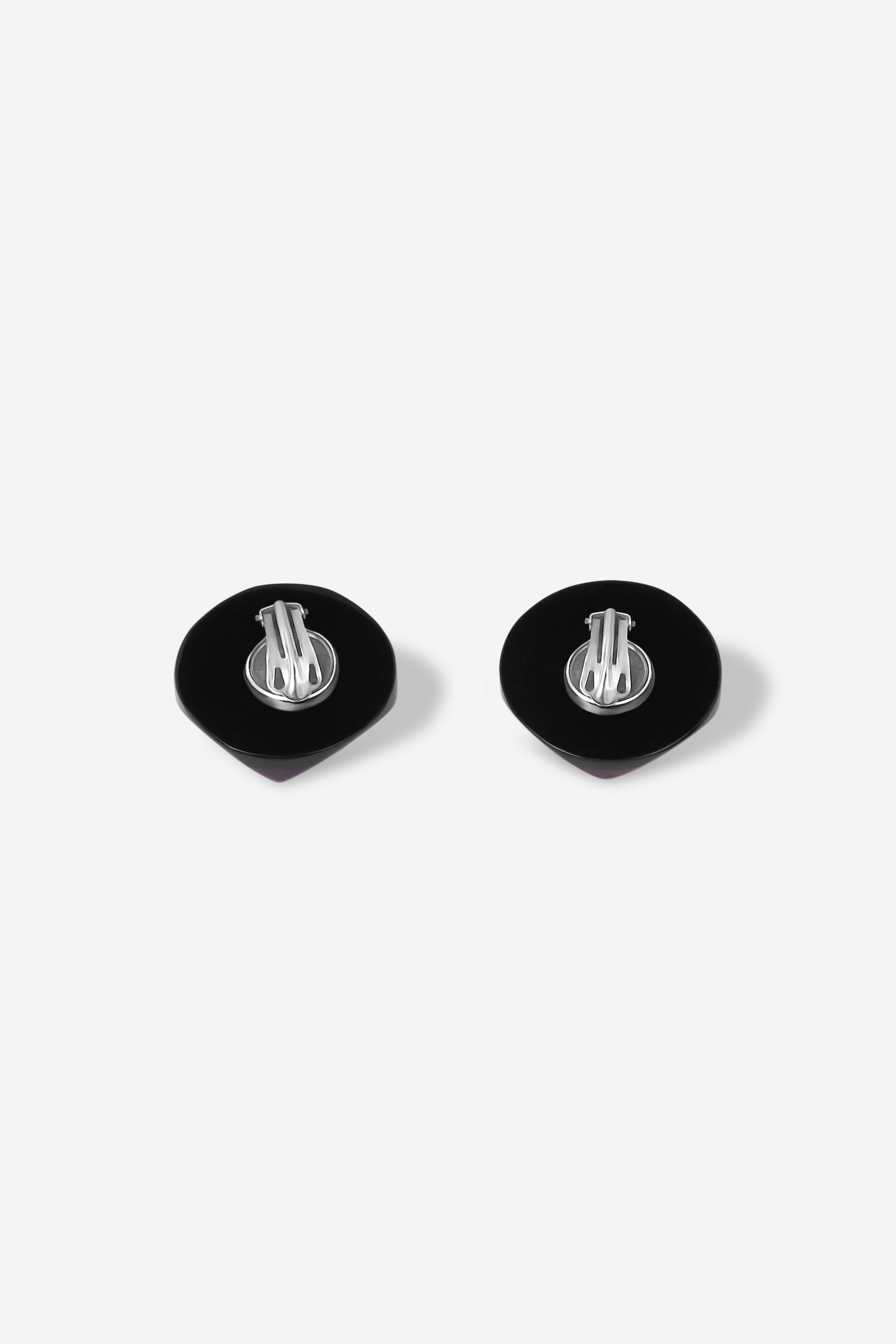 Shell clips