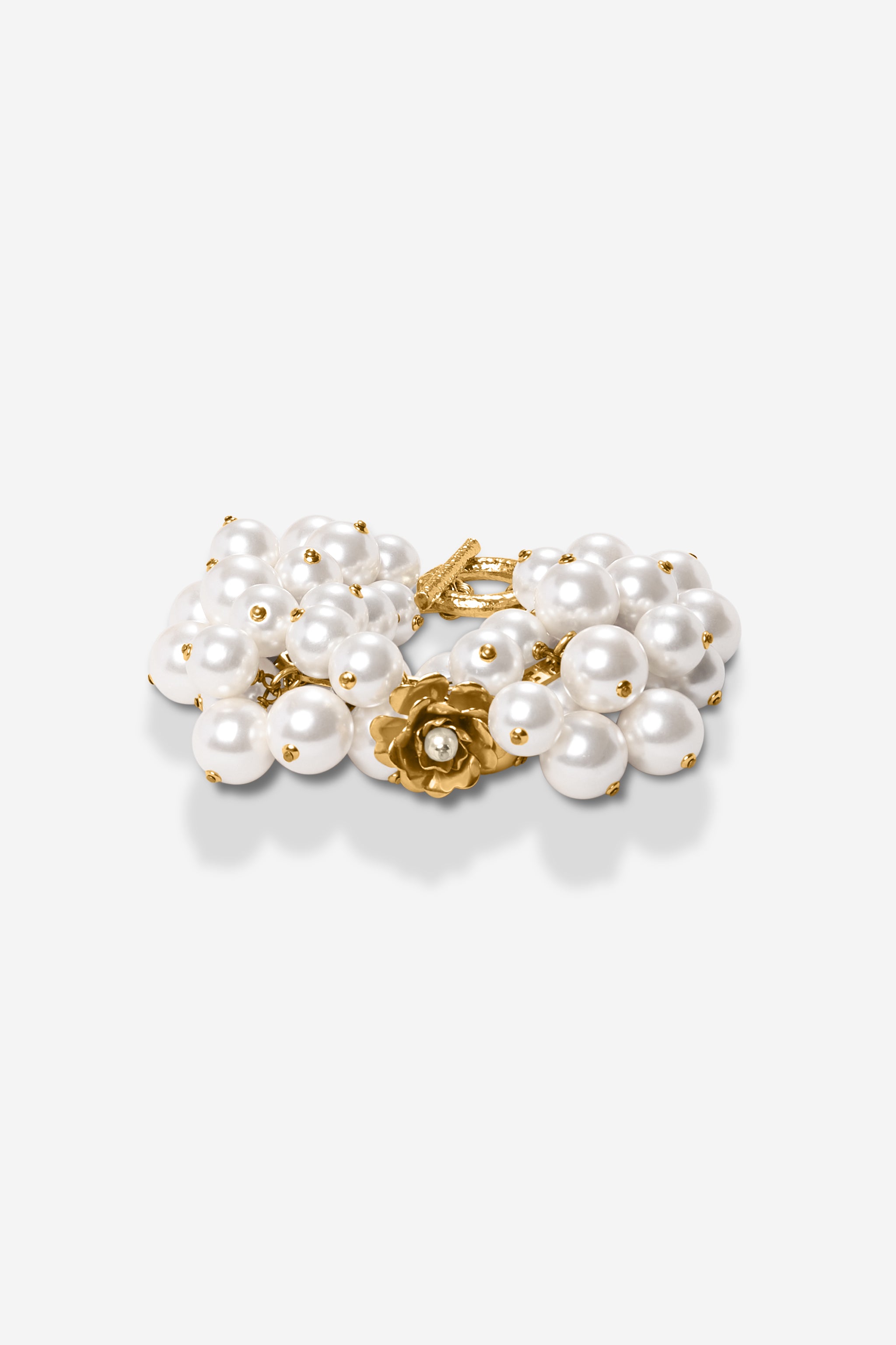 Pearl and flower bracelet