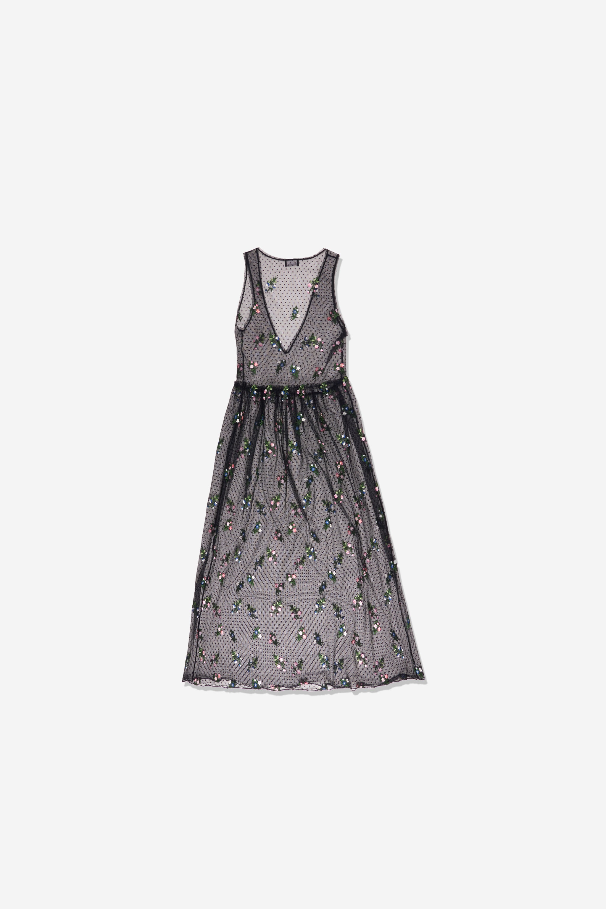 Robe noire en tulle