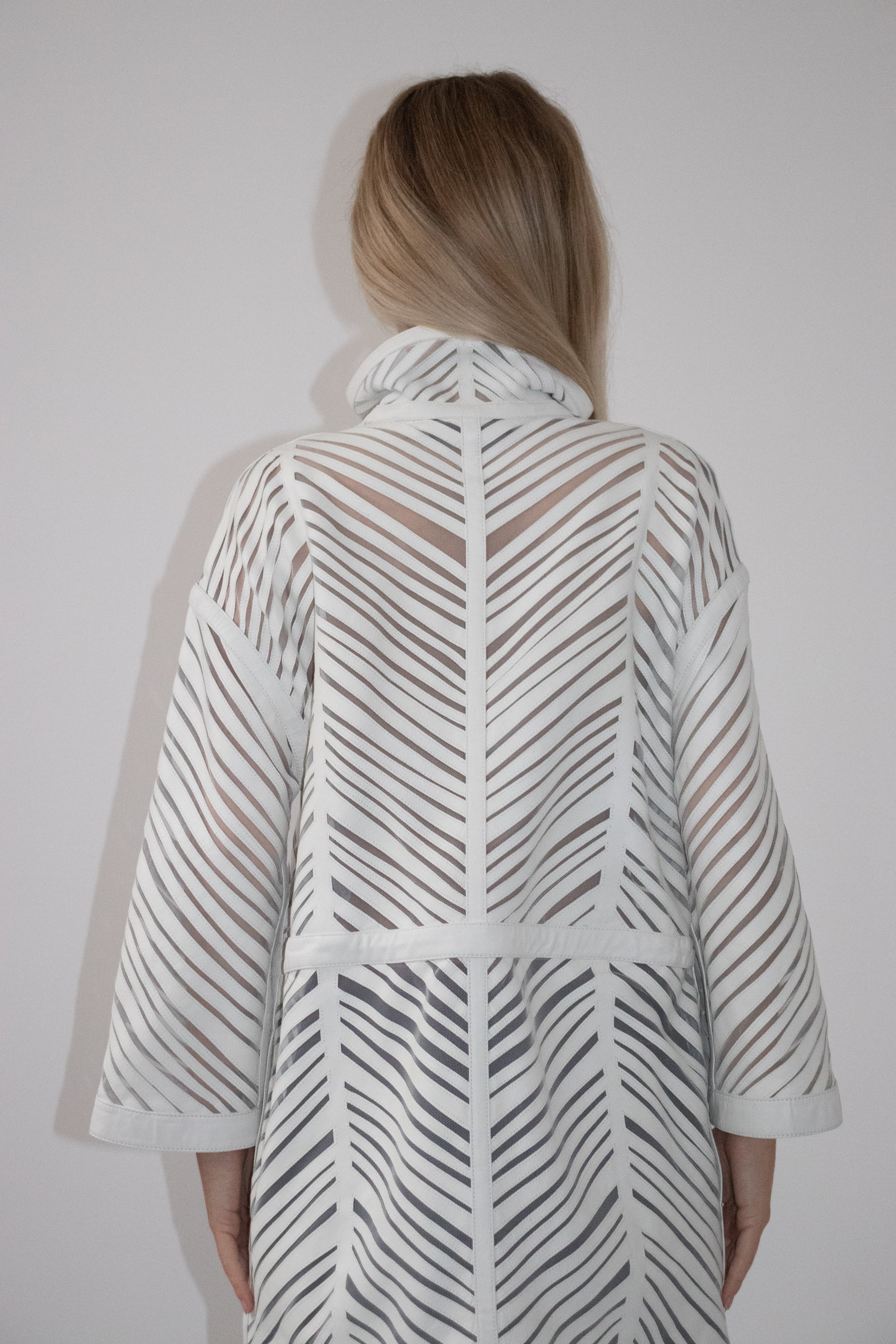Veste blanche en cuir