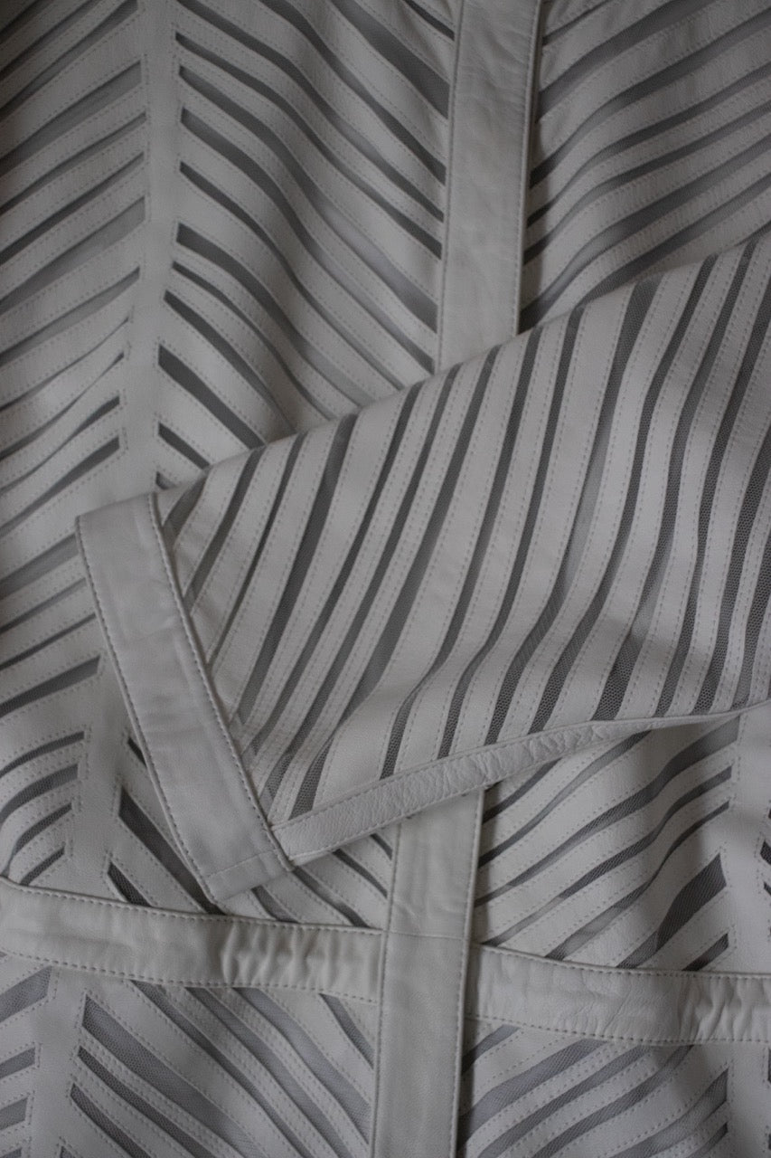 Veste blanche en cuir
