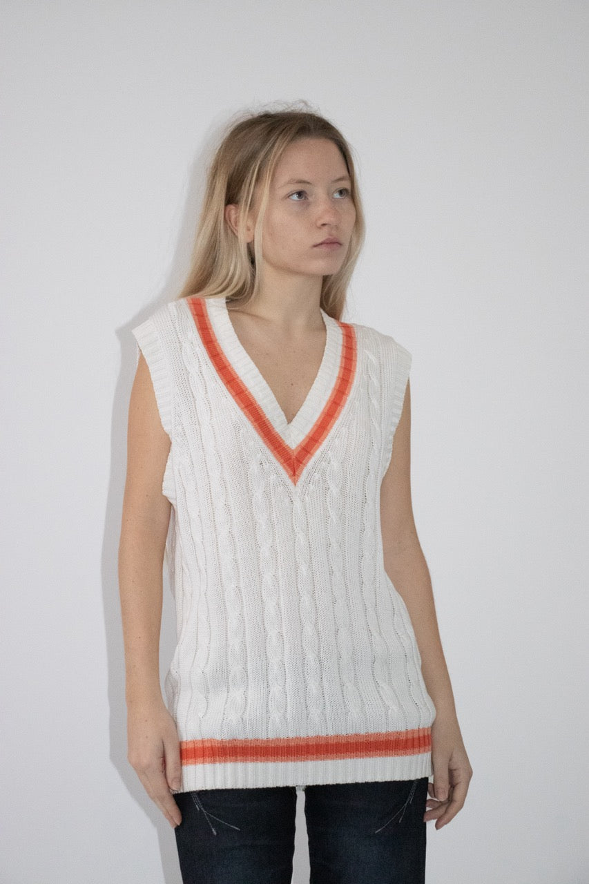 Escada sleeveless sweater