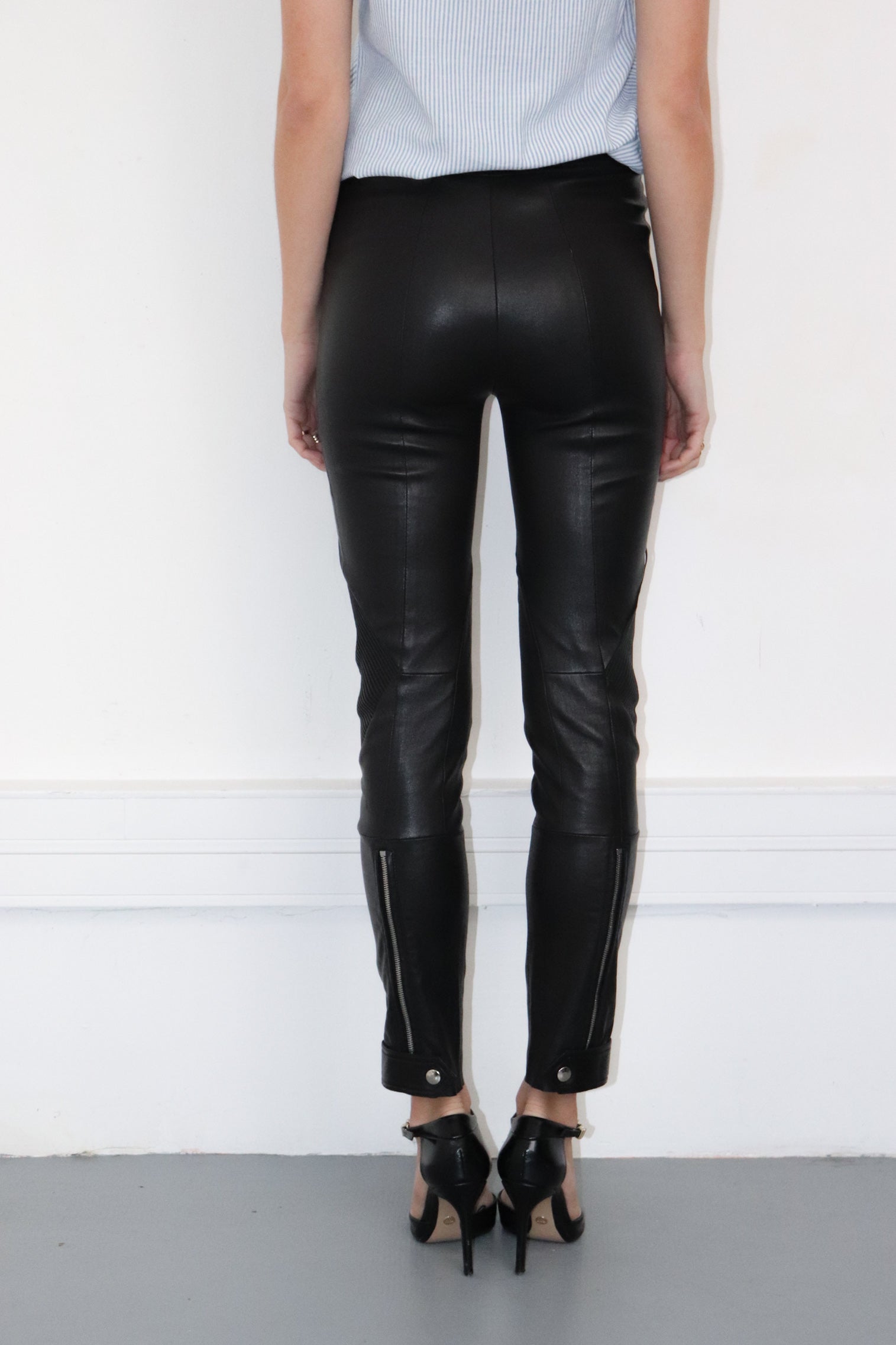 Pantalon cuir noir