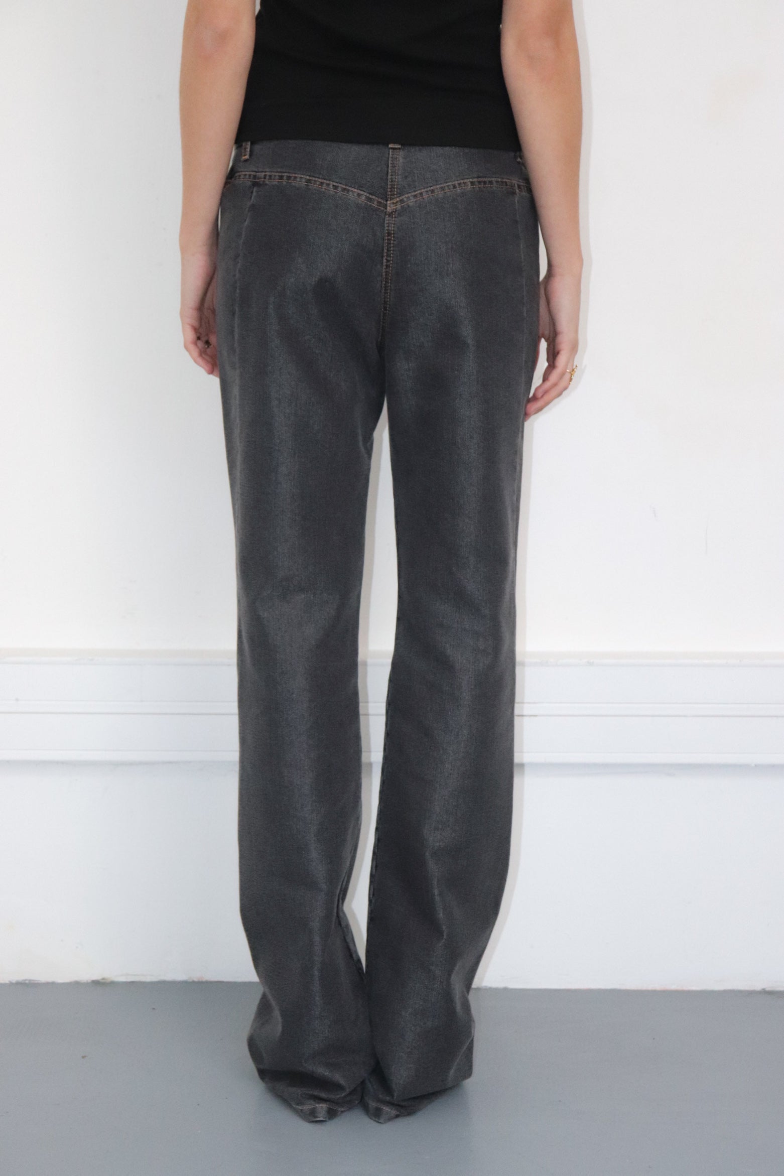 Jean en denim gris